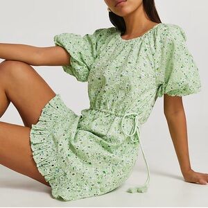 RIVER ISLAND Green Eyelet Short Sleeve Dress 6